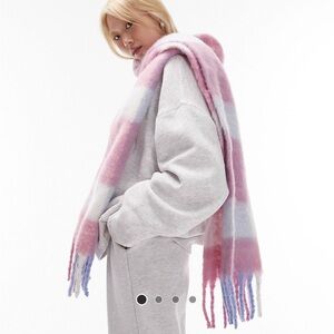 topshop checkered scarf